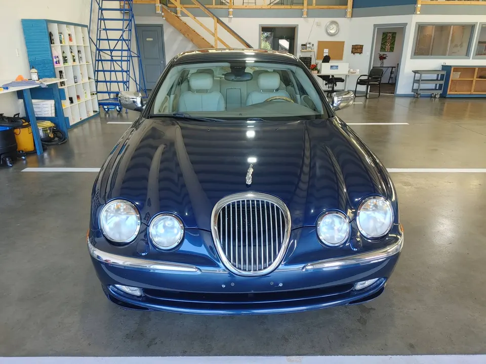 Shaguar detail gallery image